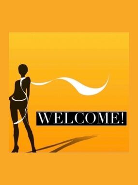 Welcome to my closet! ☀️